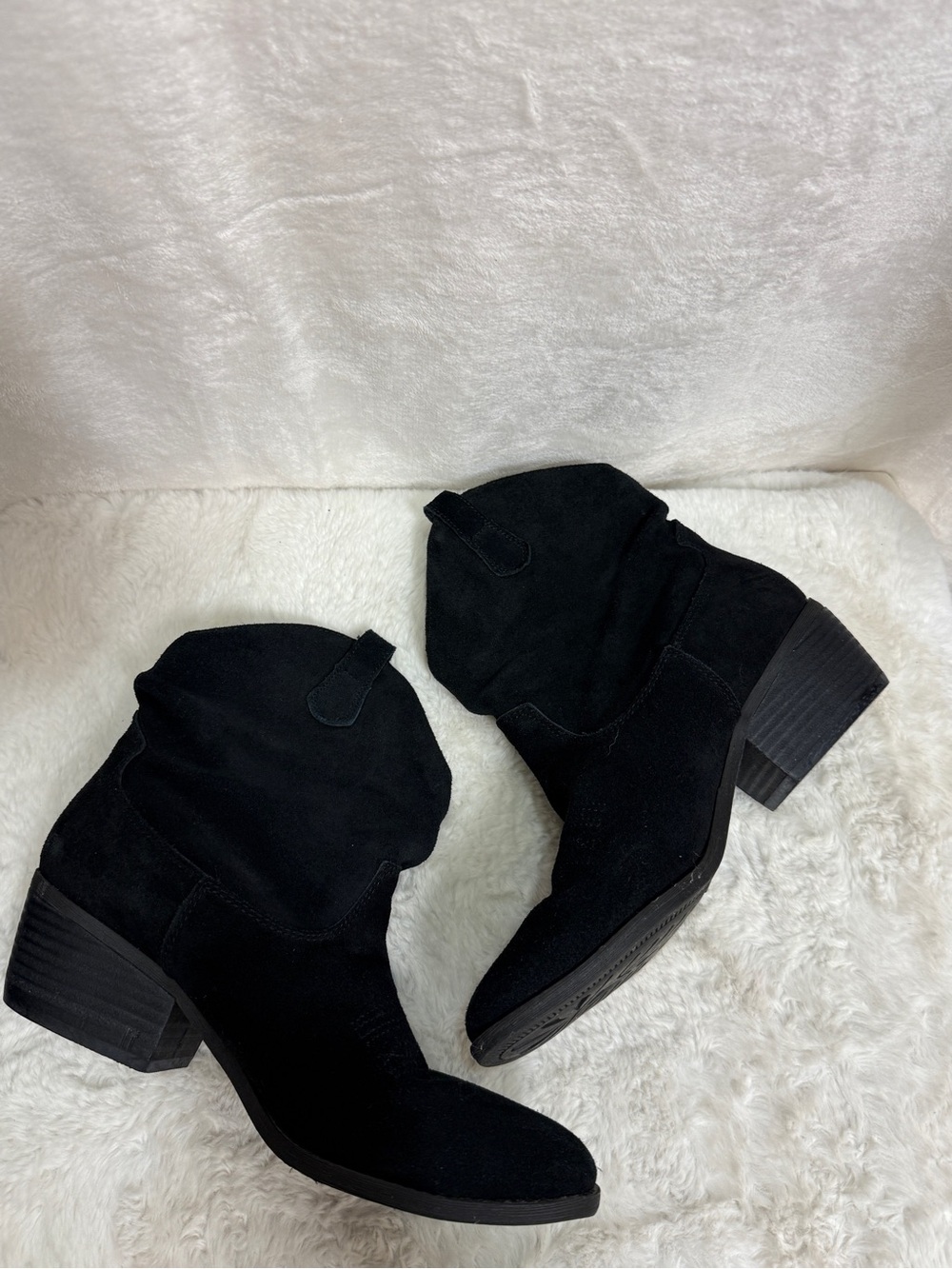 White Mountain Black Suede Ankle Booties